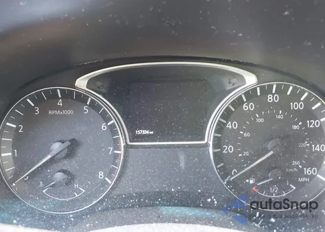 2016 Nissan Pathfinder S/Sv/Sl/Platinum z USA, uszkodzony, nr VIN 5N1AR2MN3GC617716